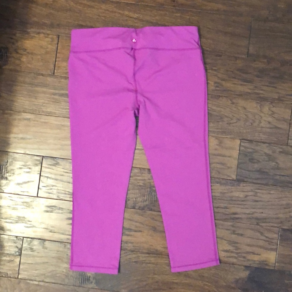 Prana Fuschia Pink Capri Yoga Pants - Picture 3 of 4